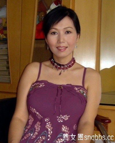 【恋旧熟女】气质熟女，岁月过往，你是否想起曾经的她！