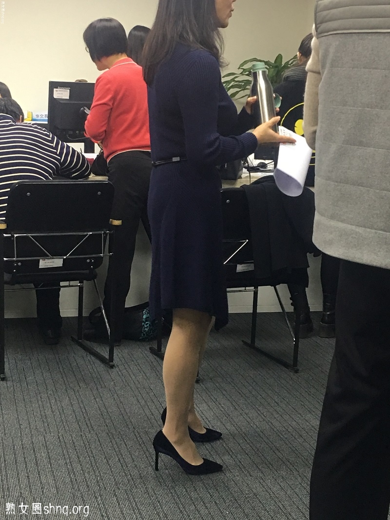 170543dnht0boffsnpz72a.jpg