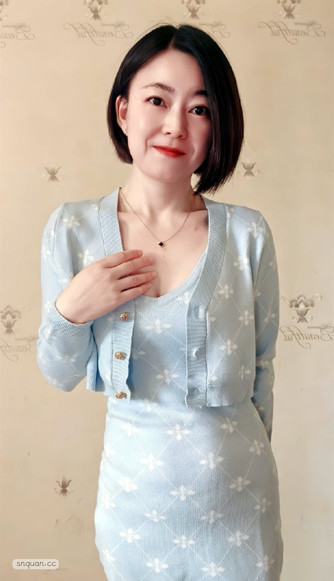 11996.jpg
